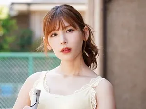 Người chuyển giới Yuanqijiang bị chó dùng cu to đụ qua bộ đồ múa ba lê